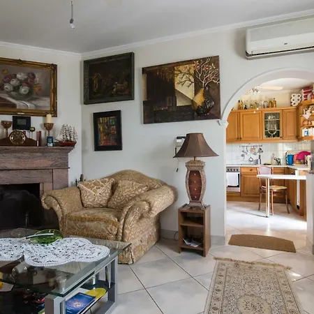 Tatil Evi Ancsa House Domsod